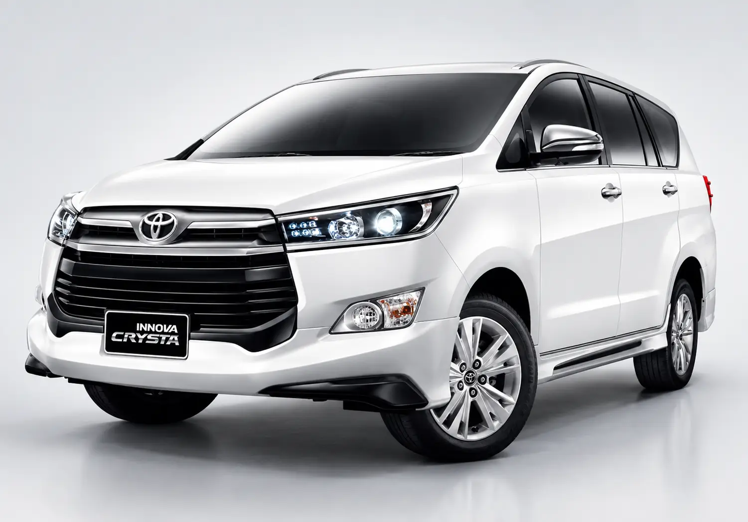 Innova Crysta taxi in Jaisalmer